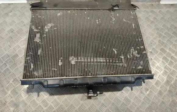 Nissan X-Trail T31 Coolant radiator