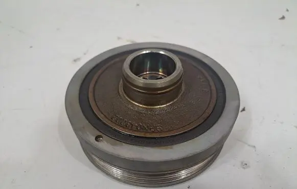 BMW 2 F22 F23 Crankshaft pulley 8638446