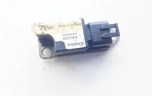 Volvo S70 V70 V70 XC Airbag deployment crash/impact sensor 9472729B A983086246