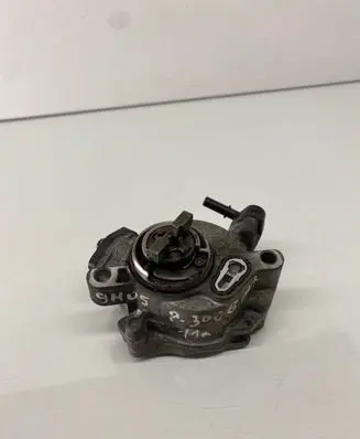 Peugeot 3008 I Vacuum pump 9684786780