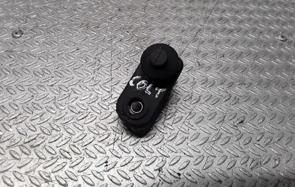 Mitsubishi Colt CZ3 Front door sensor coupe 