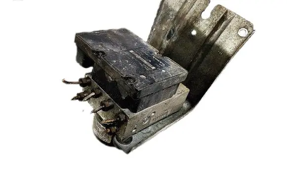 Volvo S80 ABS Pump 8619968 P08619975