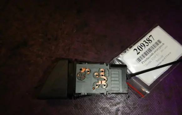 Mazda 323 Hazard light switch C145664HO65