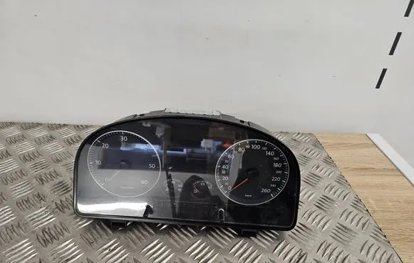 Volkswagen Touran I Speedometer (instrument cluster) A2C53023102 060692 A2C53025660