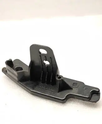 BMW X5 G05 Front bumper mounting bracket 7421854