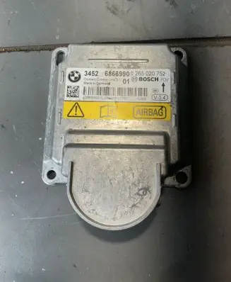 BMW 5 F10 F11 Airbag control unit/module 6866990 0265020752
