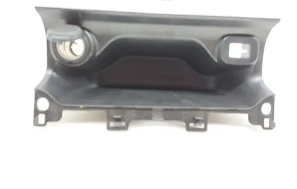 Citroen C4 Cactus Ashtray (rear) 958300132956