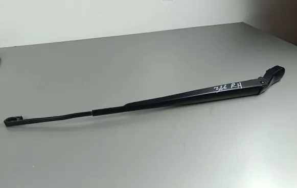 Ford F150 Front wiper blade arm