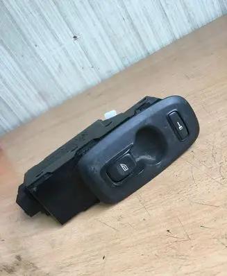 Volvo V70 Electric window control switch 03458920