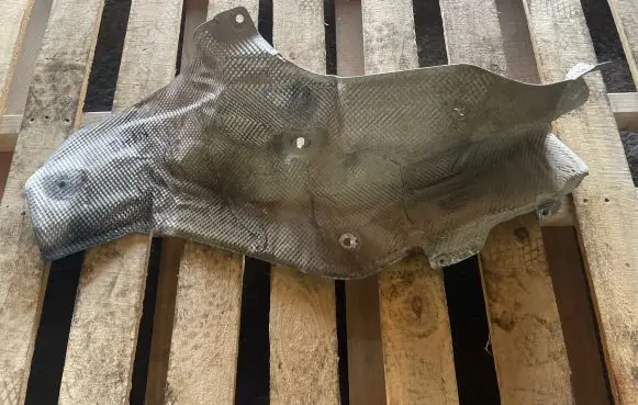 BMW X5 E70 Heat shield in engine bay 77772210 7158414