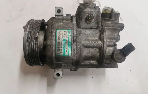 Volkswagen Golf V Air conditioning (A/C) compressor (pump) 1K0820803G R134A 8675F
