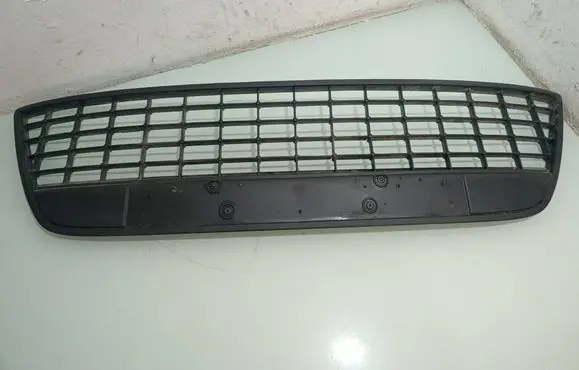 Ford Mondeo MK IV Front bumper lower grill 7S7117B968D 7S7117B968A