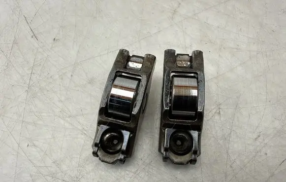 Volkswagen Golf VII Valve rocker arm 