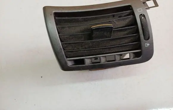 Peugeot 407 Dash center air vent grill 9644589377