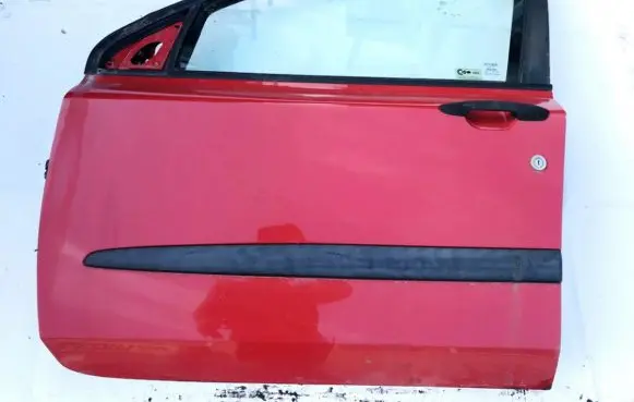 Fiat Stilo Front door raudona