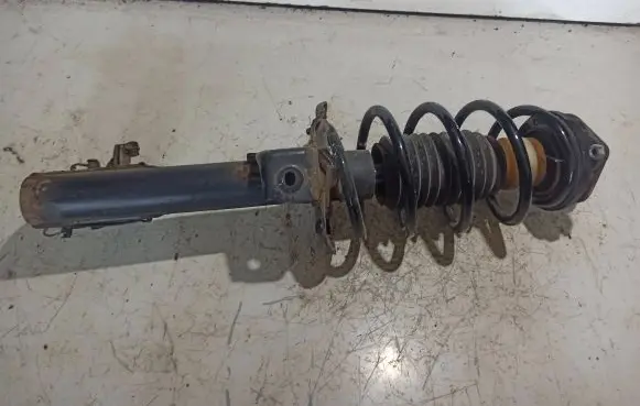 Mercedes-Benz A W169 Front shock absorber with coil spring A1693201730