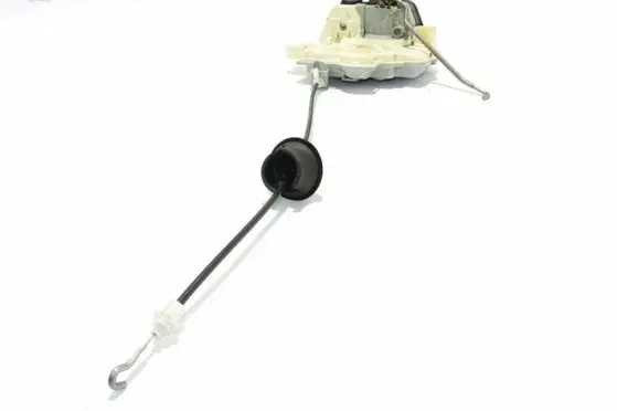 Seat Exeo (3R) Front door lock JA68E2837016AA