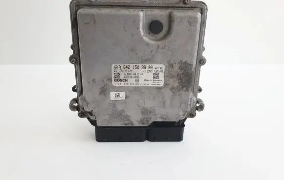 Mercedes-Benz E W212 Engine control unit/module A6421508900 0281016656