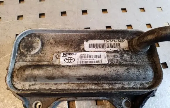 Toyota Verso Oil filter mounting bracket 157100R010C 880243D
