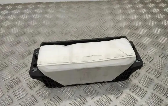 Audi Q2 - Passenger airbag 81A880204D