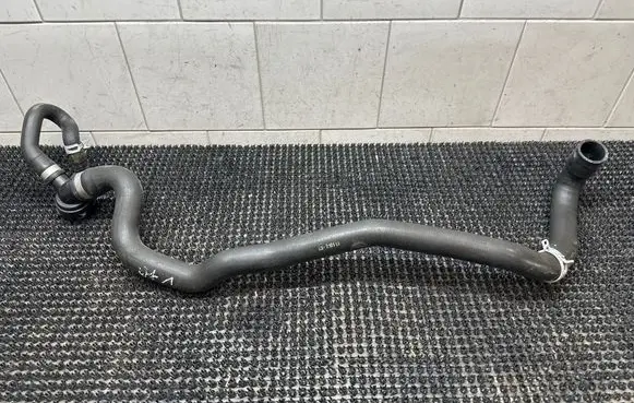 Volvo V40 Engine coolant pipe/hose 3210513