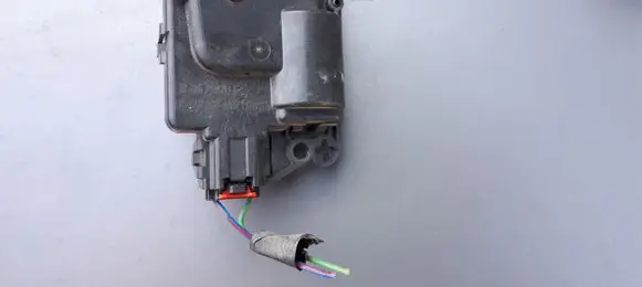 Chrysler Town & Country V Air flap motor/actuator M8679001 8679001