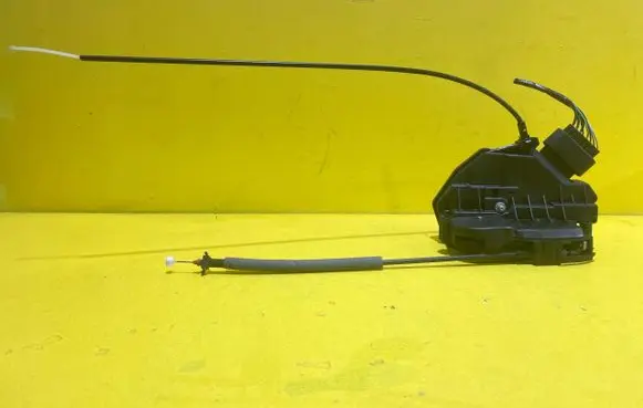Ford Focus Loading door lock 114KM
