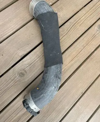 BMW 1 F40 Air intake hose/pipe 2621524
