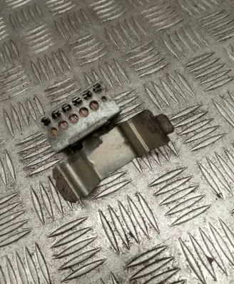 Ford Fiesta Heater blower motor/fan resistor 18B647