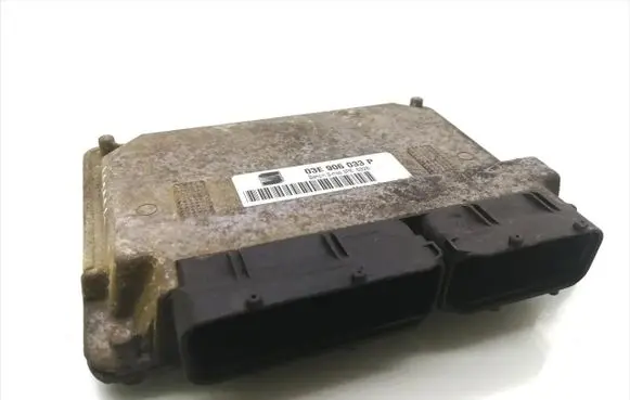 Seat Ibiza III (6L) Engine control unit/module 03E906033P 438301 5WP44304