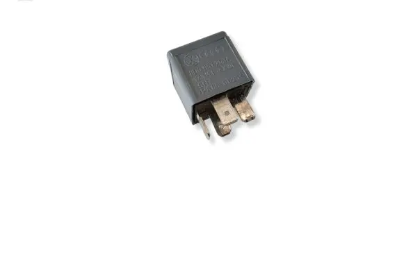 Audi A6 S6 C6 4F Other relay 8D0951253A V23134B52X301