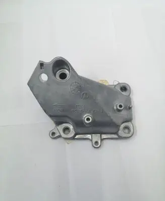 Dodge Durango Engine mounting bracket 68275987AA