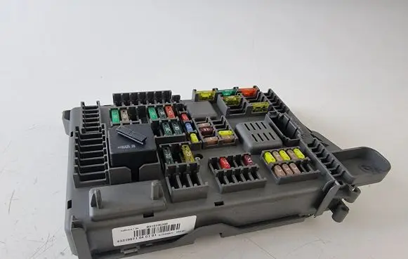 BMW X5 E70 Fuse module 518954020A 003835069316 693168