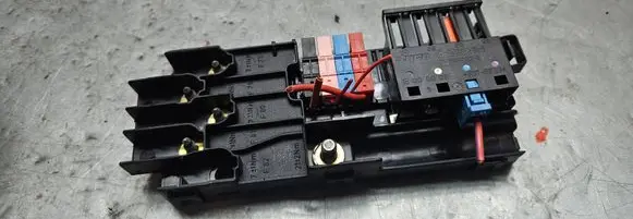Mercedes-Benz E W211 Positive wiring loom 2115452301