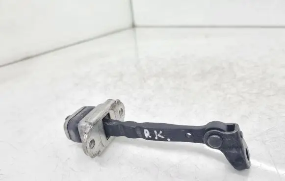 Honda Civic IX Front door check strap stopper