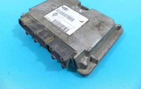 Renault Twingo I Engine control unit/module ECU 8200090295 IMPRK1369930
