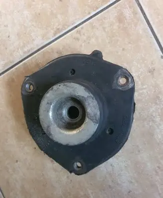 Coil spring mount