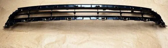 Volkswagen Scirocco Front grill 1K8853653D