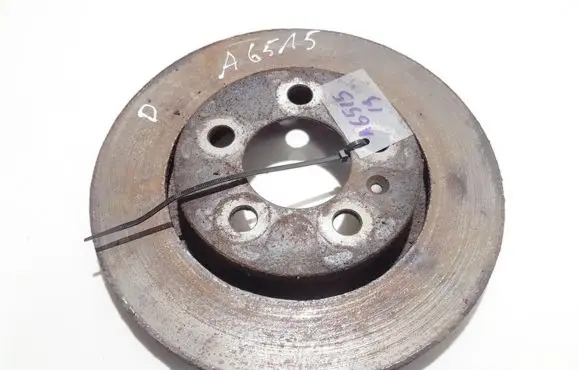 Skoda Fabia Mk1 (6Y) Front brake disc ventiliuojamas