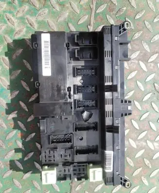 BMW X5 E53 Fuse box set 8380407
