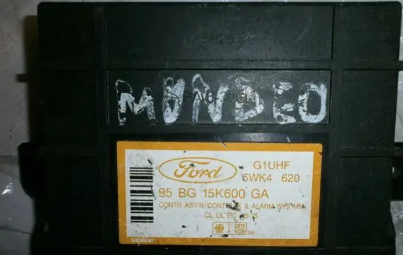 Ford Mondeo MK I Comfort/convenience module 95BG15K600GA 5WK4620