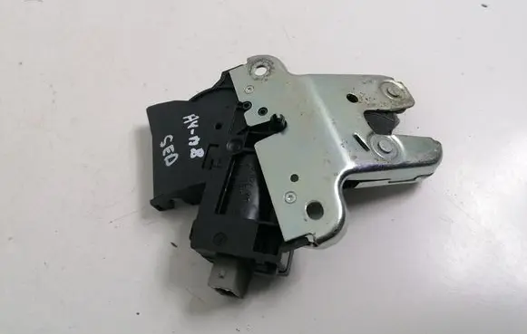 Audi A4 S4 B8 8K Tailgate/trunk/boot lock/catch/latch 4F5827505D