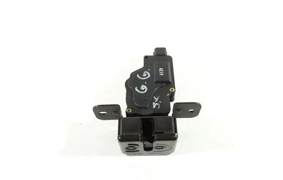 KIA Sorento Tailgate window lock/catch/latch 871303E000