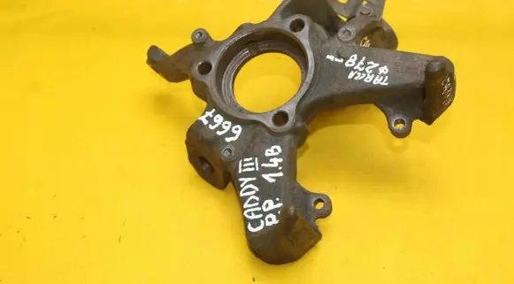 Volkswagen Caddy Front wheel hub spindle knuckle 6667