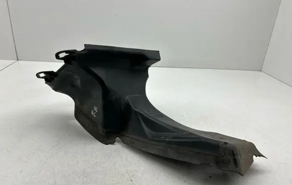 Audi A6 S6 C6 4F Intercooler air channel guide 4F0145334