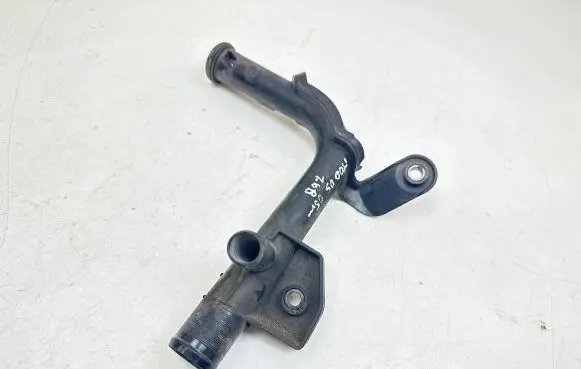 Renault Modus Engine coolant pipe/hose 8200408549