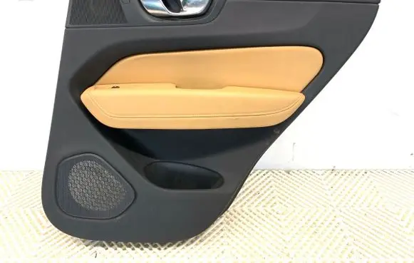 Volvo XC60 Coupe rear side trim panel 