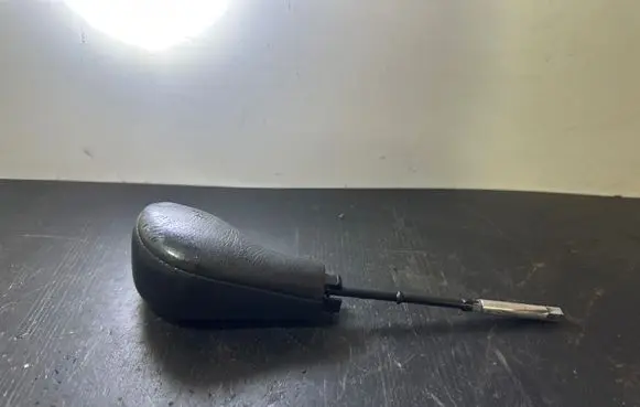Volvo V70 Gear shifter/selector 