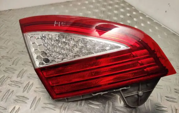 Ford Mondeo MK IV Rear/tail lights 7S7113A603A