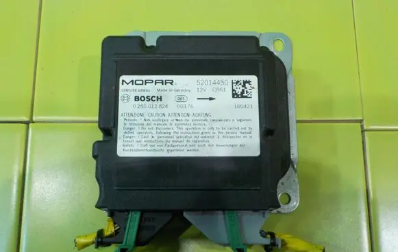 Fiat Doblo Airbag control unit/module 0285012824 ZP48